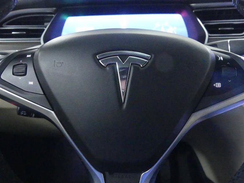 Used 2016 Tesla Model X 90D AWD/4WD image 16