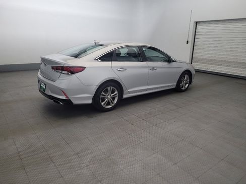 Used 2019 Hyundai Sonata SEL w/ Tech Package 02 FWD image 10