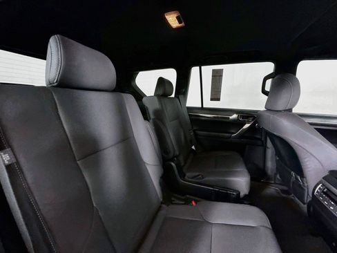 Used 2023 Lexus GX 460 Premium AWD/4WD image 40