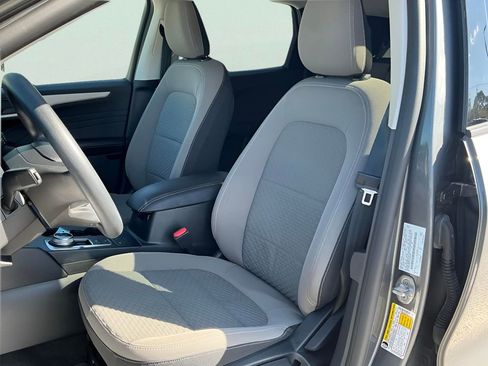 Used 2022 Ford Escape SE FWD image 25