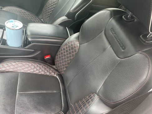 Used 2023 Jeep Grand Cherokee L Summit w/ Luxury Tech Group V image 5