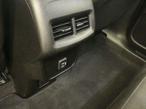 Used 2022 Chevrolet Equinox LT AWD/4WD image 12