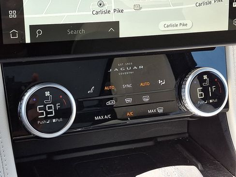 Used 2026 Jaguar F-PACE R-Dynamic S AWD/4WD image 16