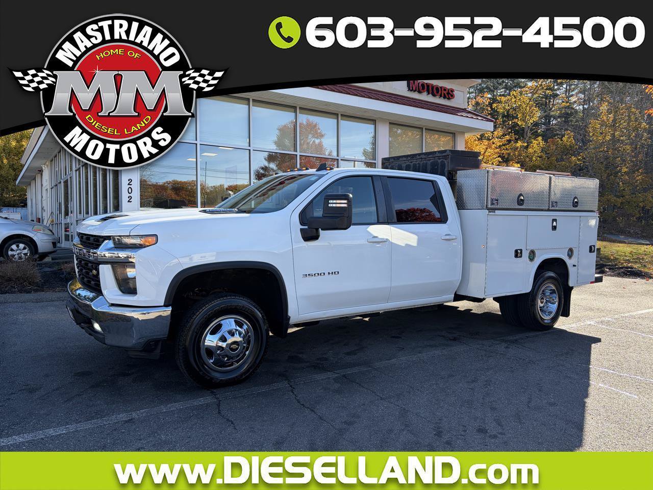 Used 2022 Chevrolet Silverado 3500 LT w/ Convenience Package AWD/4WD image 1