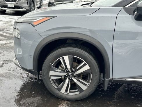 Certified 2022 Nissan Rogue Platinum w/ Head-Up Display Package image 7