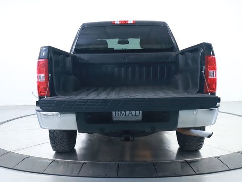 Used 2013 Chevrolet Silverado 1500 LTZ w/ LTZ Plus Package AWD/4WD image 13