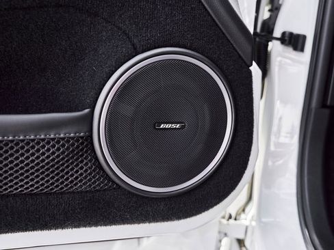 Used 2021 Nissan GT-R Premium image 37