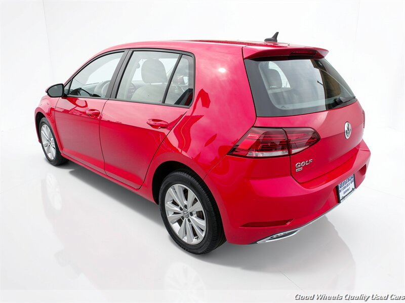 Used 2018 Volkswagen Golf SE FWD image 7