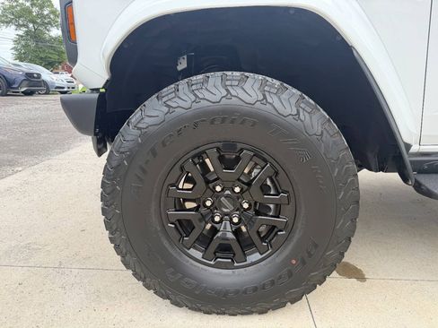 Used 2024 Ford Bronco Raptor w/ Interior Carbon Fiber Pack 6 AWD/4WD image 8