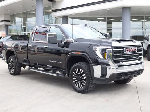 Used 2024 GMC Sierra 3500 SLT w/ SLT Premium Package AWD/4WD image 8