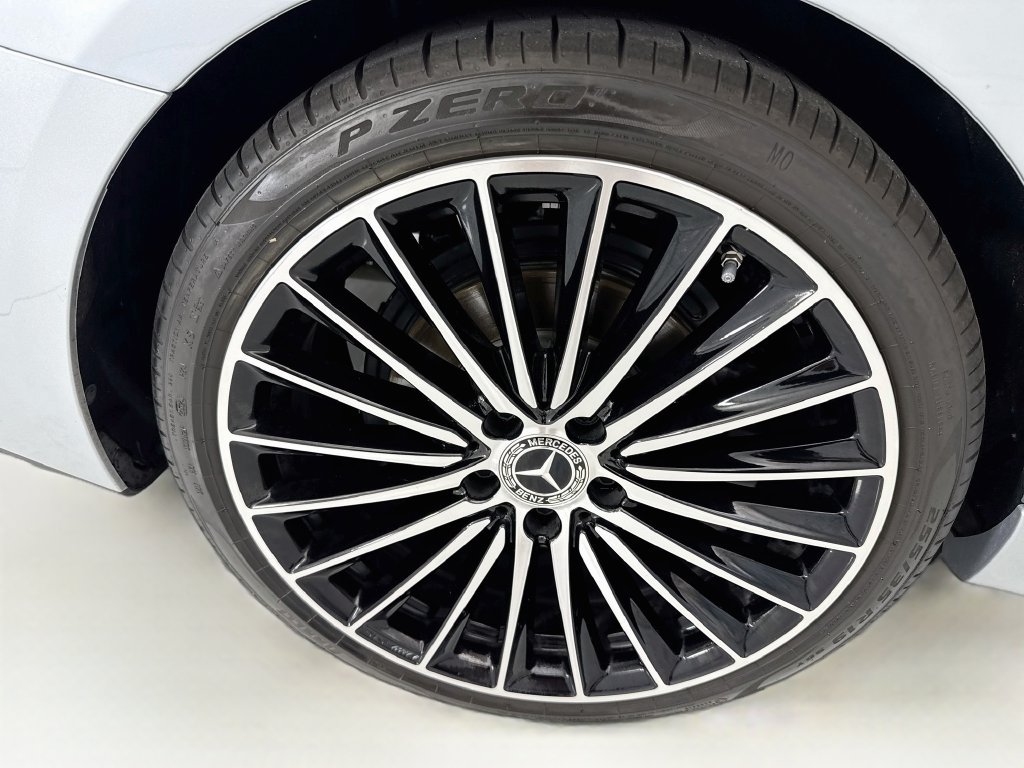 Certified 2025 Mercedes-Benz C 300 Sedan image 32