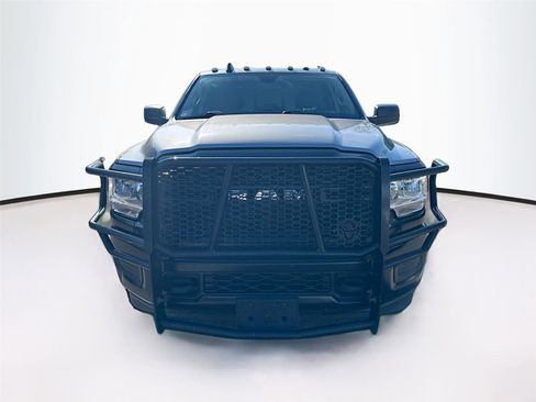 Used 2019 RAM 2500 Tradesman image 2