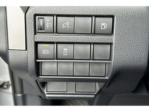 New 2026 Toyota 4Runner SR5 AWD/4WD image 30
