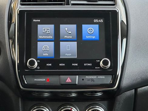 Used 2025 Mitsubishi Outlander Sport AWD image 21