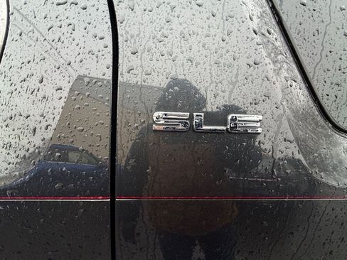 Used 2013 GMC Terrain SLE w/ Chrome and Technology Package image 29