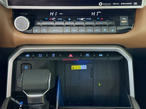 Used 2022 Toyota Tundra 1794 Edition image 37