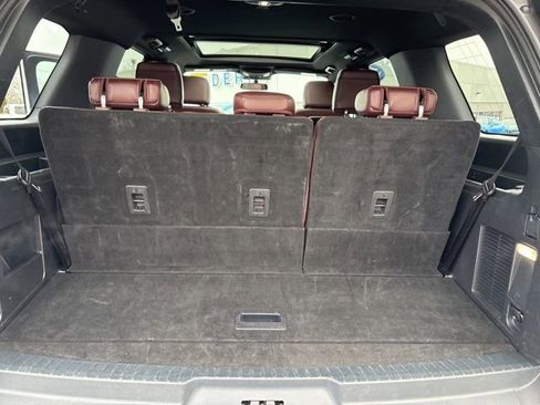 Used 2024 Ford Expedition Limited image 39
