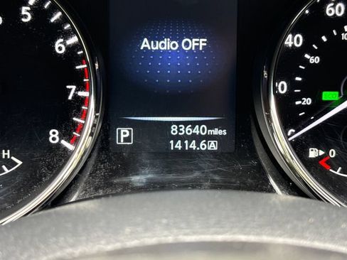 Used 2016 Nissan Rogue SV AWD/4WD image 13