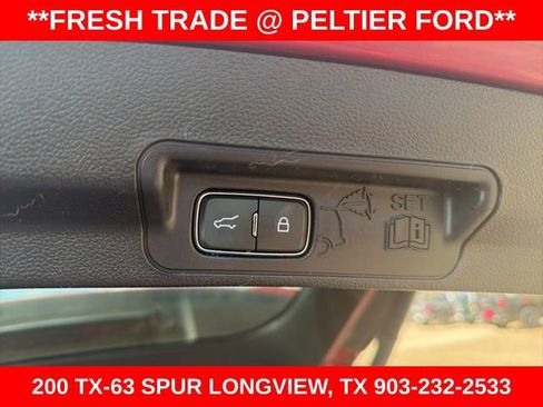 Used 2022 Ford Explorer XLT image 13