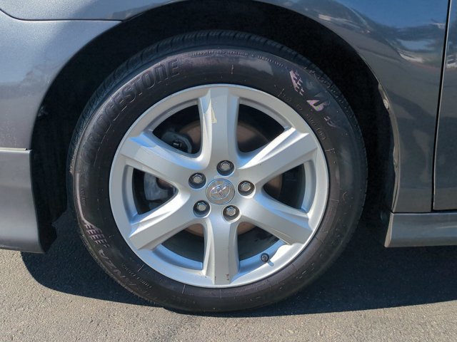 Used 2009 Toyota Camry SE FWD image 13