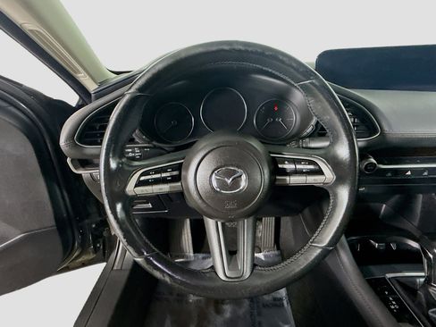 Used 2021 MAZDA MAZDA3 s image 13