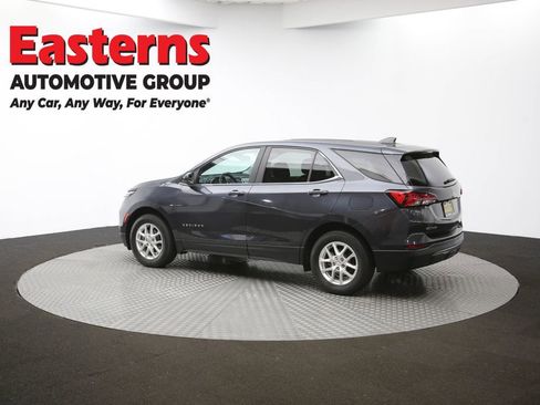 Used 2022 Chevrolet Equinox LT w/ LPO, Floor Liner Package image 61