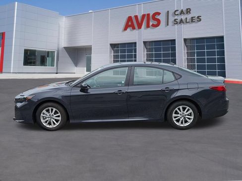 Used 2025 Toyota Camry LE FWD image 2