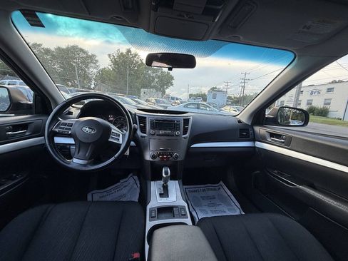 Used 2012 Subaru Outback 2.5i Premium AWD/4WD image 13