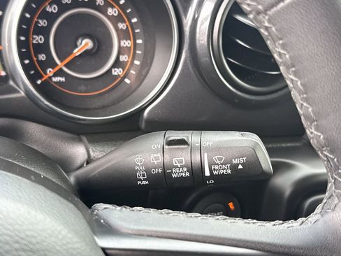 Used 2023 Jeep Wrangler Unlimited Sport image 30