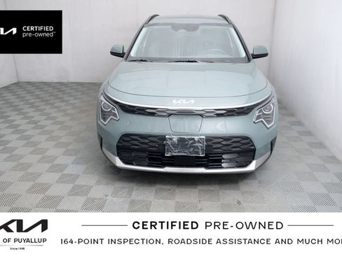 Certified 2024 Kia Niro Wind w/ Wind Preserve Package FWD image 3