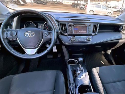 Used 2016 Toyota RAV4 XLE w/ Protection Package image 15