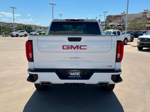 Used 2025 GMC Sierra 1500 AT4 AWD/4WD image 5