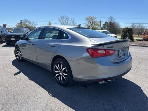 Used 2023 Chevrolet Malibu RS FWD image 5