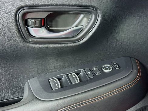 Used 2024 Honda HR-V Sport image 22