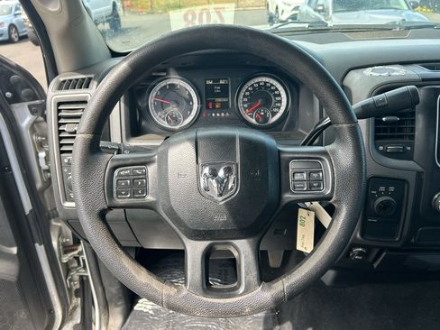 Used 2018 RAM 2500 Tradesman w/ Chrome Appearance Group AWD/4WD image 11