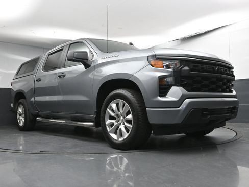 Used 2024 Chevrolet Silverado 1500 Custom image 28