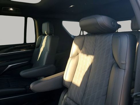 New 2026 Cadillac Escalade IQL Luxury image 20