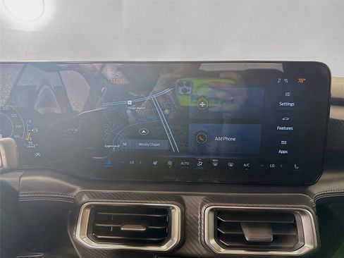 Used 2025 Ford Mustang GT Premium image 9