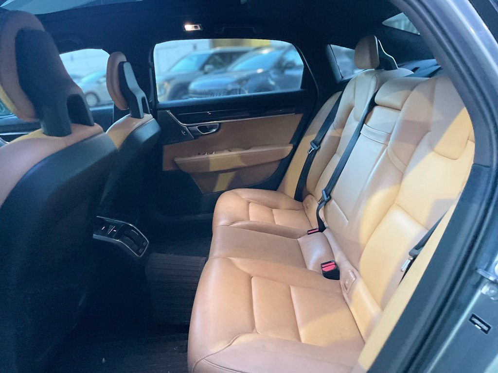 Used 2018 Volvo S90 T6 Momentum w/ Convenience Package AWD/4WD image 21