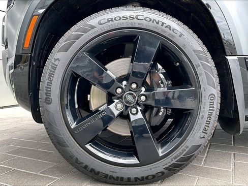 Certified 2024 Land Rover Defender 110 Carpathian Edition AWD/4WD image 9