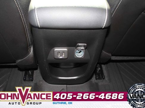 Used 2020 GMC Canyon Denali image 27