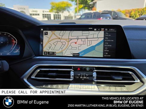 Used 2022 BMW X7 xDrive40i w/ M Sport Package AWD/4WD image 30