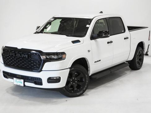 New 2026 RAM 1500 Big Horn AWD/4WD image 2