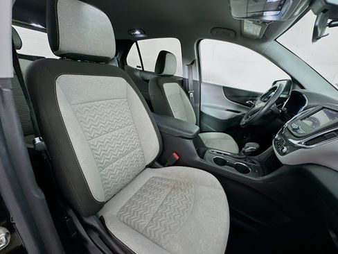 Used 2024 Chevrolet Equinox LT image 30
