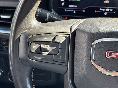 Used 2022 GMC Yukon AT4 AWD/4WD image 19