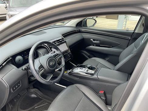 Used 2024 Hyundai Tucson Limited AWD/4WD image 2