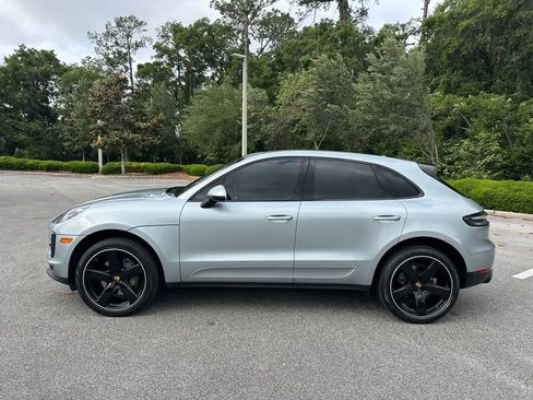 Certified 2020 Porsche Macan S AWD/4WD image 2