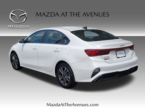 Used 2024 Kia Forte LXS FWD image 5