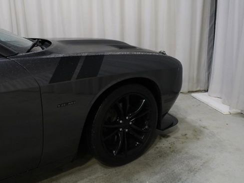 Used 2016 Dodge Challenger R/T w/ Blacktop Package RWD image 25