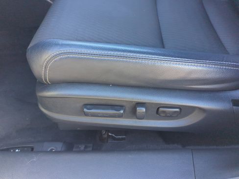 Used 2017 Honda Accord Sport image 14